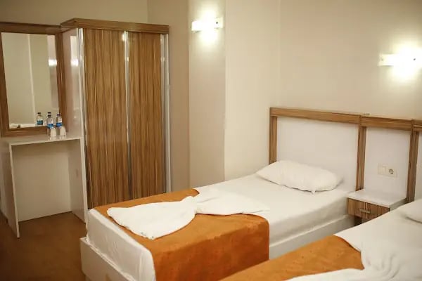 Özhan Otel - Resim 15