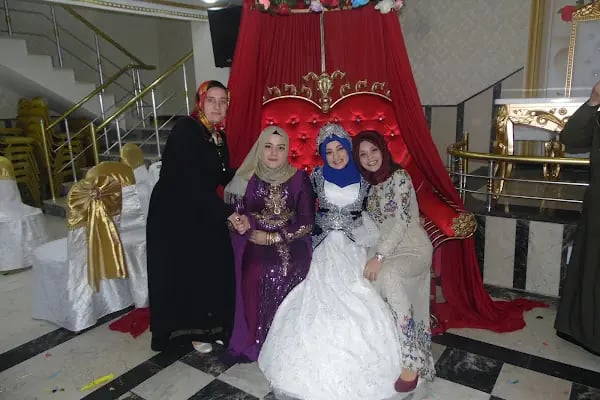 Yolüstü Düğün Salonu - Resim 14