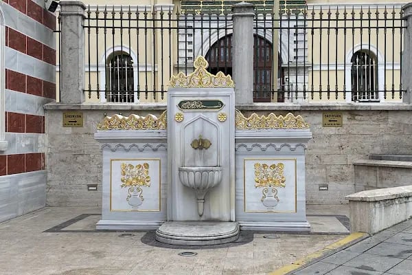 İran İslam Cumhuriyeti Konsolosluğu - Resim 4