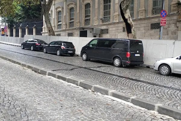 İran İslam Cumhuriyeti Konsolosluğu - Resim 13