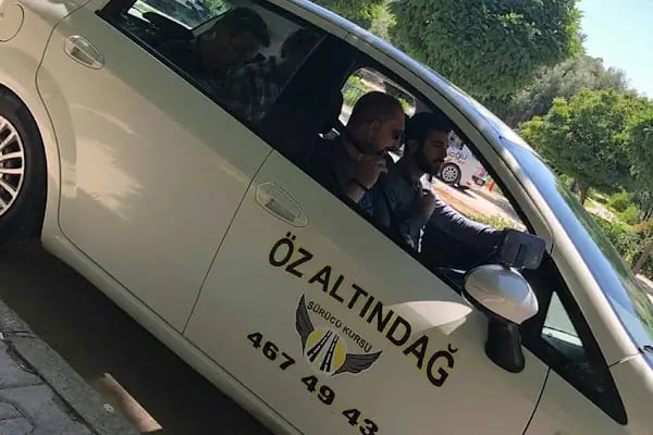 Öz Altındağ Sürücü Kursu - Resim 8