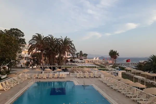 Regulus Beach Resort - Resim 3