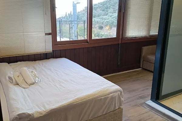 Hanzade - Butik Otel Restaurant Kahvaltı Birgi - Resim 15