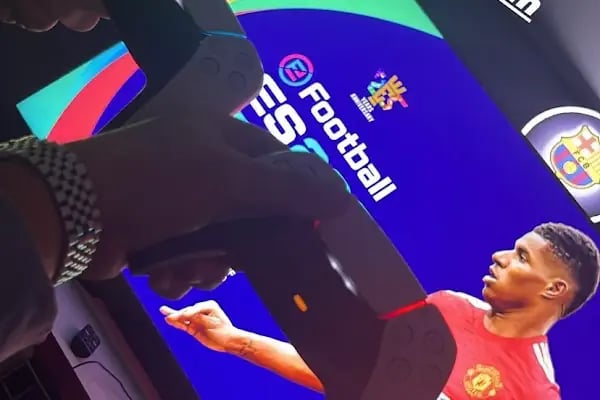 PES CLUB PLAYSTATION - Resim 20