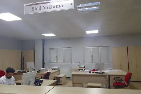 Turgutlu Vergi Dairesi - Resim 15