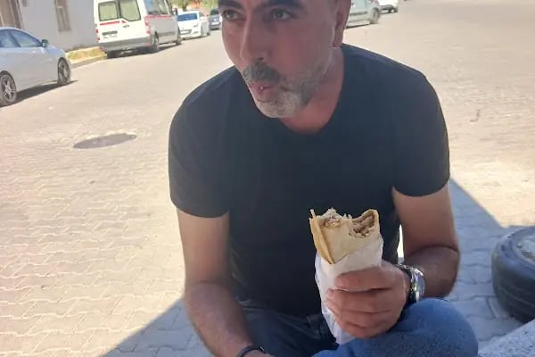 Efsane Döner Salonu Gürsel Usta - Resim 19