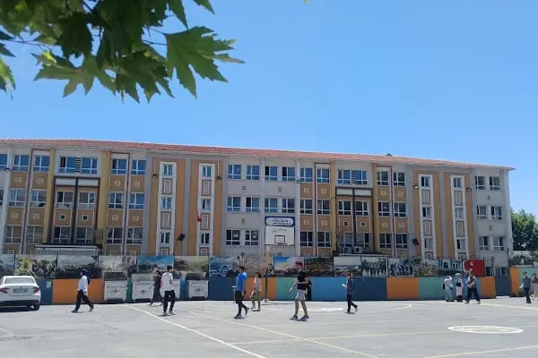Piri Reis Ortaokulu - Resim 7