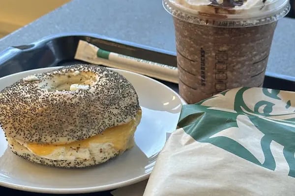 Starbucks Bulvarpark - Resim 3