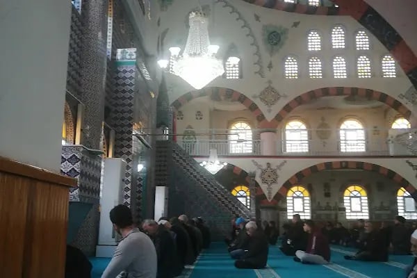 Gültepe Durak Camii - Resim 16