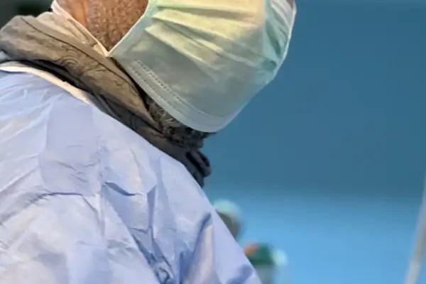 EsteQuality Hair Transplant, Dental Treatment &amp; Cosmetic Surgery - Resim 2