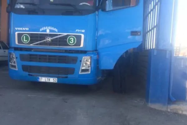 Hasyel Ağır Vasıta Özel Bakım Servisi - Resim 14
