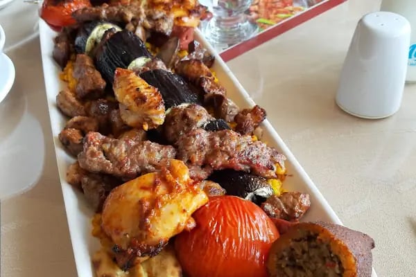 Bahçem Cafe &amp; Restaurant - Resim 16