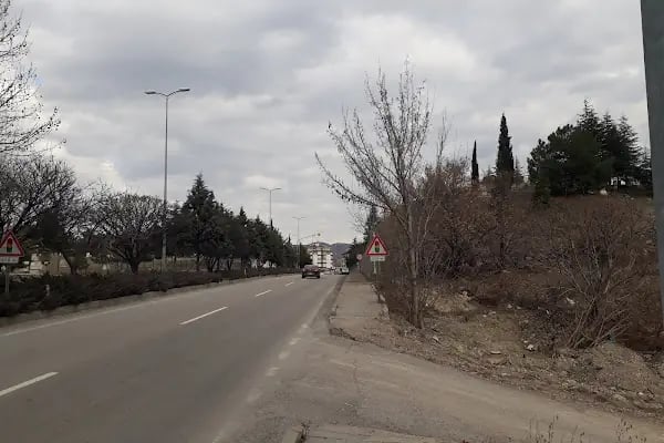Ayaş Mezarlığı - Resim 2