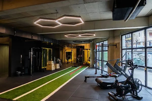Fitngym Sports Club - Denizli Spor Salonu - Resim 9