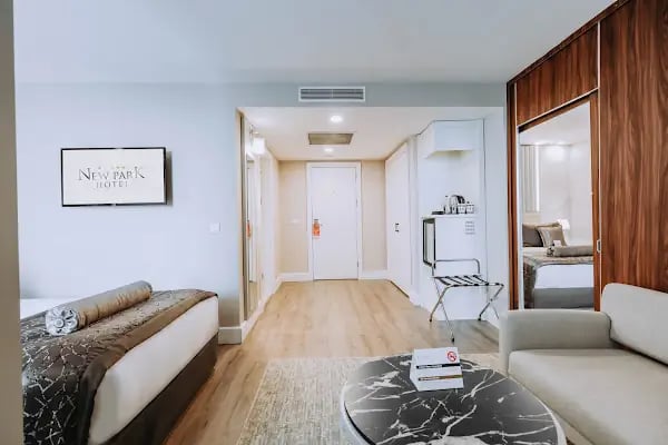New Park Hotel - Resim 8