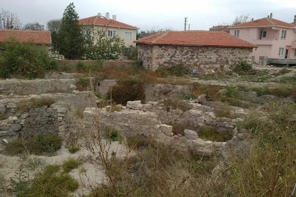 Kilise Kalıntısı - Resim 8