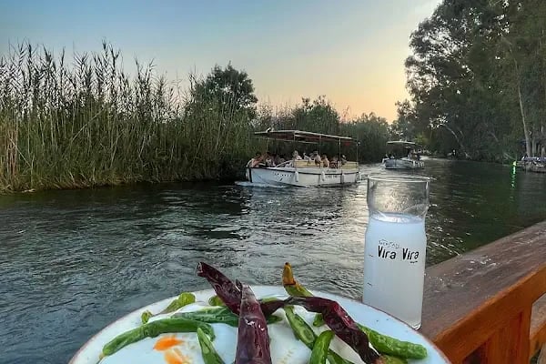Vira Vira Restoran - Resim 4
