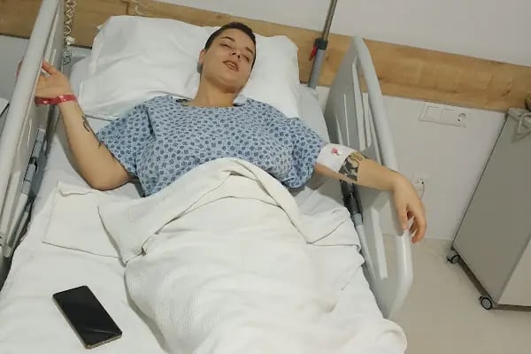 Doç. Dr. Asım Uslu Plastik Rekostrüktif ve Estetik Cerrahi - Resim 6