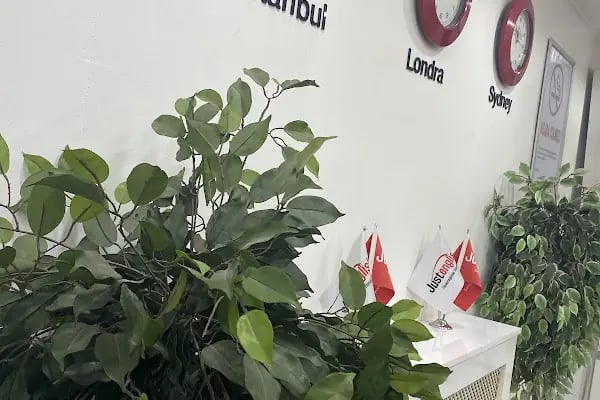 Just English Dil Okulları Ataköy - Resim 15