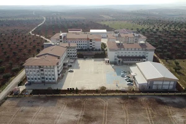 Necibe Kemal Akdoğan Anadolu İmam Hatip Lisesi Fen ve Sosyal Bilimler Proje Okulu - Resim 2
