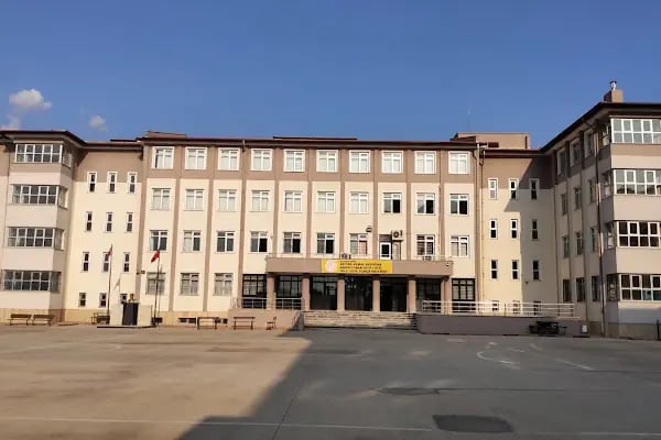 Necibe Kemal Akdoğan Anadolu İmam Hatip Lisesi Fen ve Sosyal Bilimler Proje Okulu - Resim 3