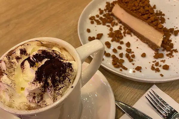 L’Mabella Cafe - Resim 9