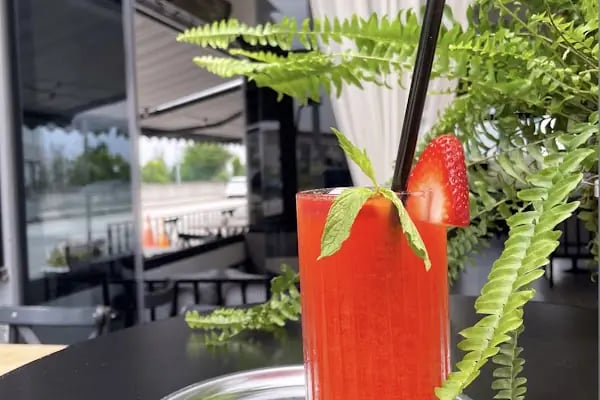 L’Mabella Cafe - Resim 10