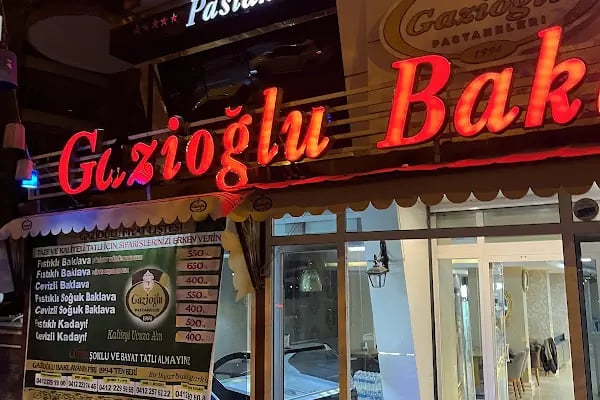 Gazioğlu Pastanesi - Resim 7