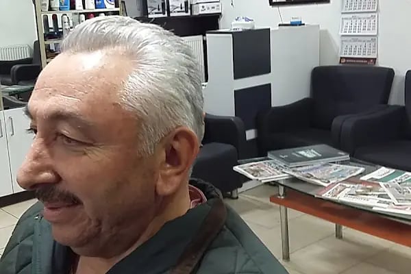 Modern Erkek Kuaförü mustafa - Resim 15