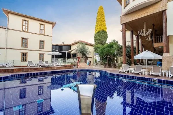 Puding Hotel - Resim 8