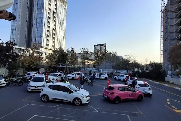Şerit Sürücü Kursu - Resim 18