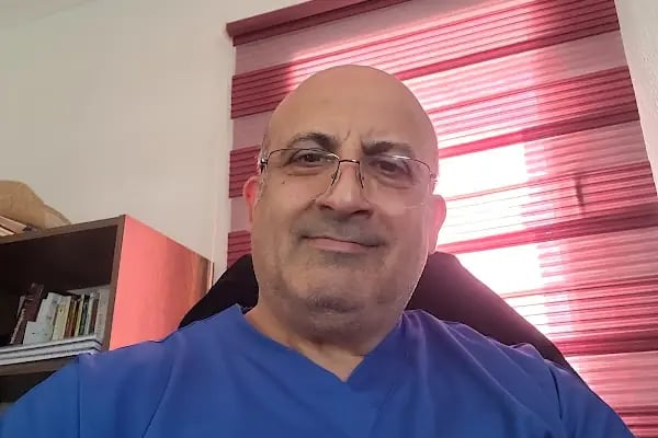 Diş Hekimi Mehmet Tuncer Muayenehanesi - Resim 10