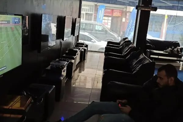 Kardeşler Playstation Kafe - Resim 2