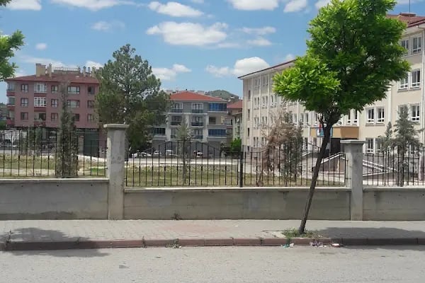 Karapürçek Şehit Osman Kablan Ortaokulu - Resim 11