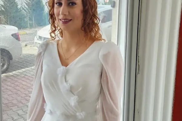 Çayırova Çağdaşkent Lavin Bayan Kuaförü - Resim 17