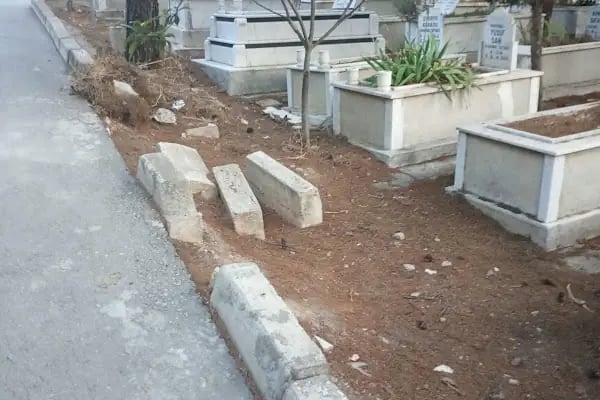 Kaynaklar Mezarlığı - Resim 13