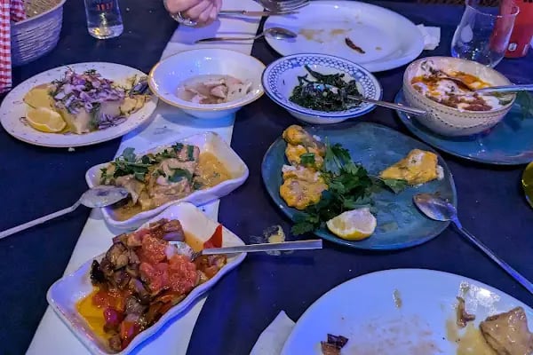 DELİ MAVİ RESTAURANT - Resim 5
