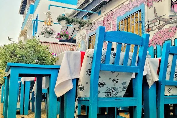 DELİ MAVİ RESTAURANT - Resim 2