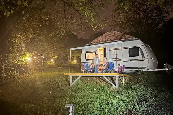 Vage Karavan Kampı - Resim 4