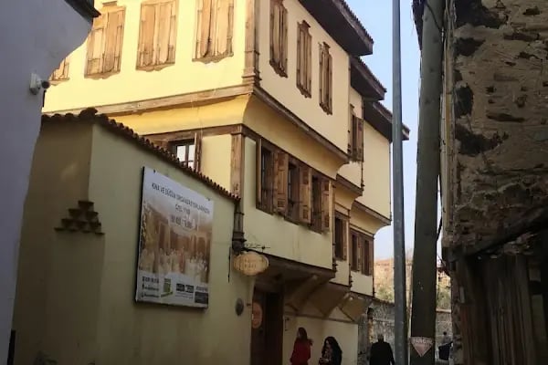 Kula İlçe Jandarma Komutanlığı - Resim 9