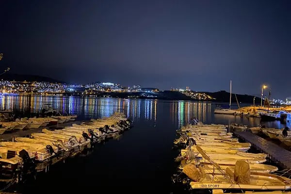 Gemlik Kayıkhane - Resim 1