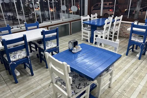 Marina Balık Market Pişirme Evi - Resim 17
