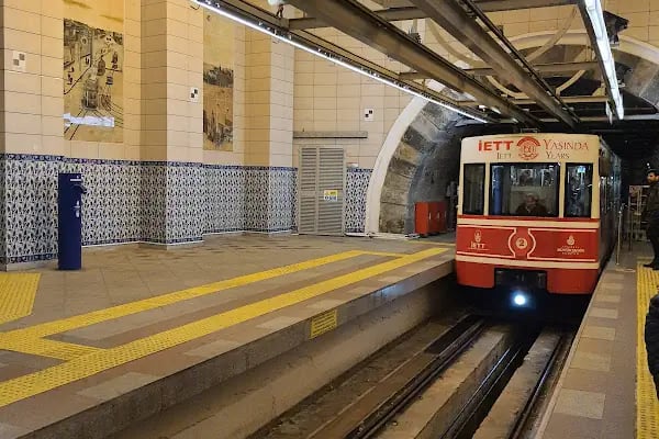 Tramvay-Füniküler Metro - Resim 3