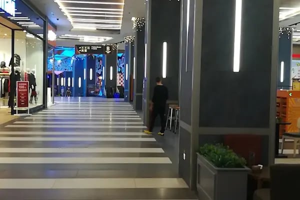 Avşar Sinema / Kartal İstMarina Avşar - Resim 2