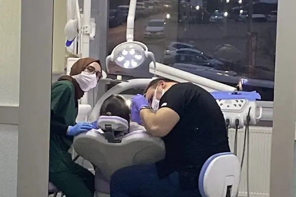 Özel Ankara Mavi Ağız ve Diş Sağlığı Polikliniği Etimesgut Şubesi - Resim 6
