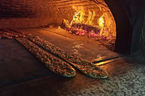 Gazipaşa Konyalı Etli Ekmek - Resim 6