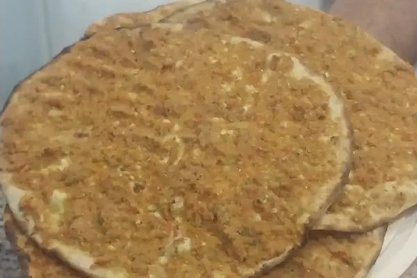 Gazipaşa Konyalı Etli Ekmek - Resim 11