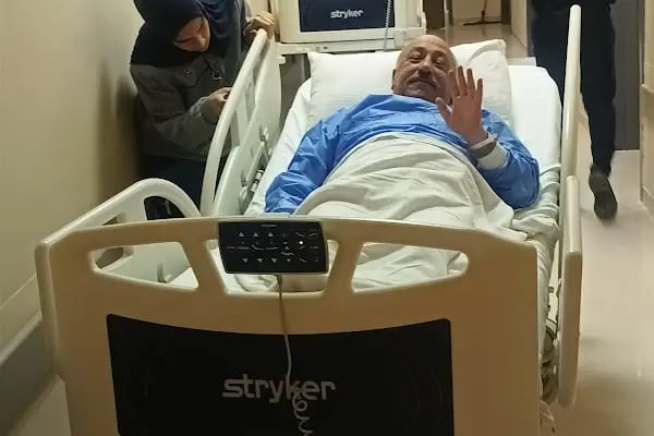 Prof. Dr. Ali Civelek - Endoskopik Kalp Cerrahisi, Endoskopik Minimal İnvaziv, Koroner Baypas, Mitral Kapak, Aort Kapak - Resim 5