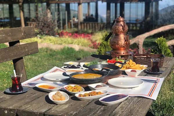 Mavi Kayalar Restoran - Resim 3