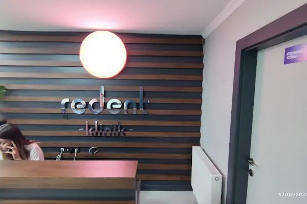 Redent Ağız Diş Sağlığı Polikliniği (Yenikent) - Resim 11